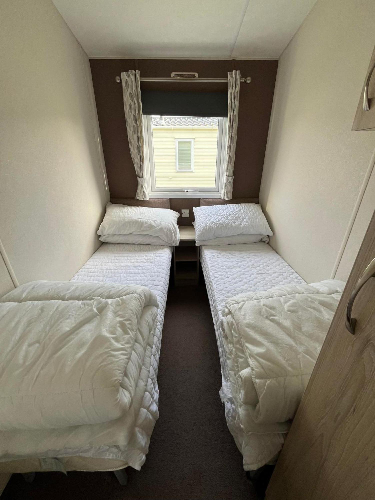 Ormesby 8, Haven Holiday Park, Caister - Four Bedroom, Sleeps 8, Pets Welcome - 2 Minutes From The Beach! グレート・ヤーマス エクステリア 写真